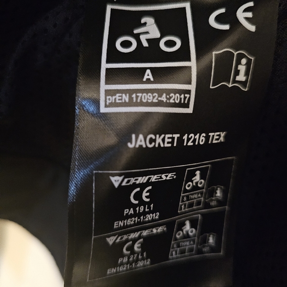 Dainese Jacket Man Air-Track Tex Motorcycle Jacket - Picture 6 of 7